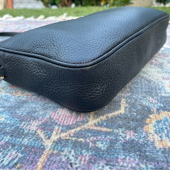 Michael Kors MK  crossbody black chain purse - Picture 8 of 13